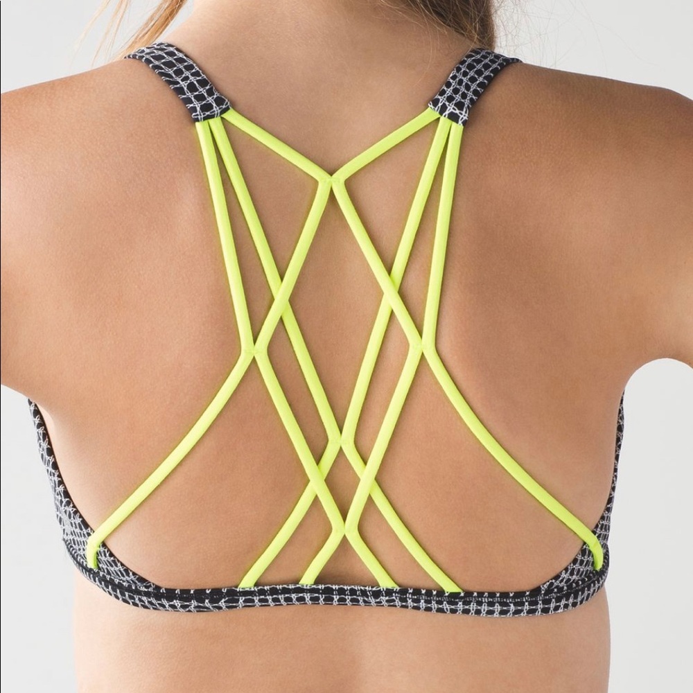 Lululemon Free to Be Zen bra